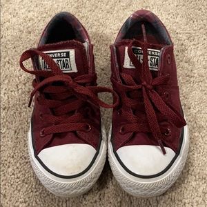 Maroon converse size 12